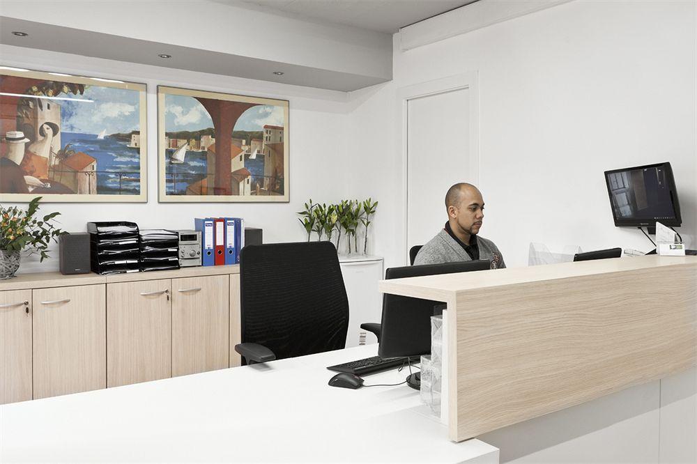 Sleep Urgell By Stay Barcellona Esterno foto