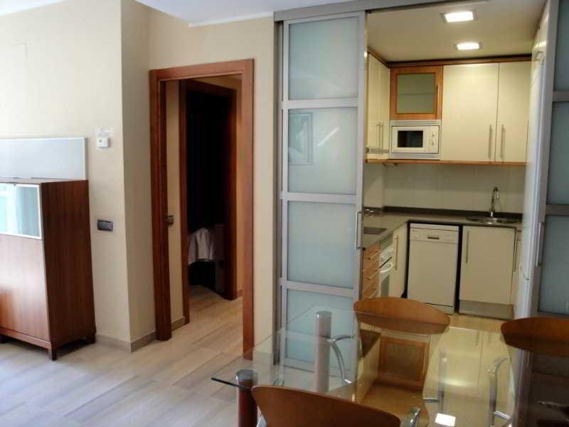 Sleep Urgell By Stay Barcellona Esterno foto