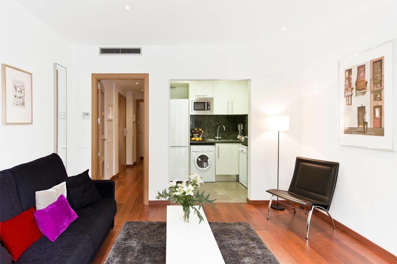 Sleep Urgell By Stay Barcellona Esterno foto